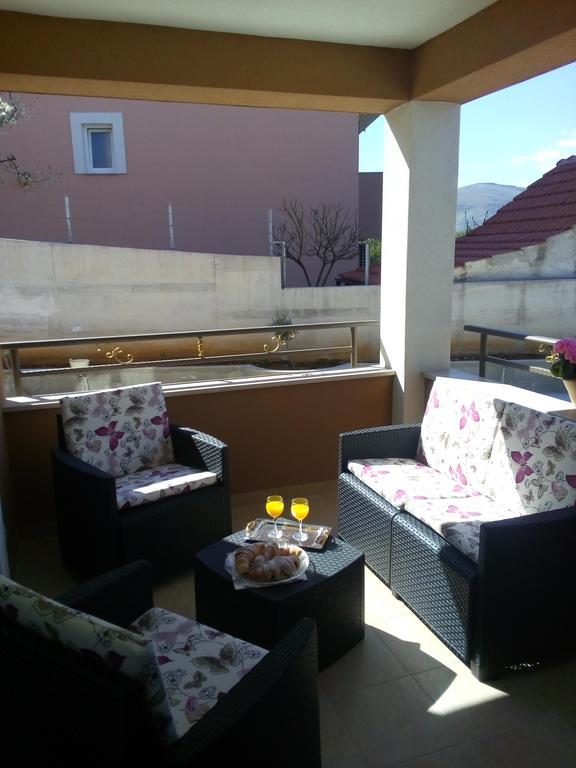 Villa Duje Old Town Trogir Exterior photo